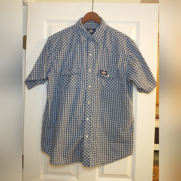 Dickies Other - Dickies men's short sleeve plaid pearl snap size Large
